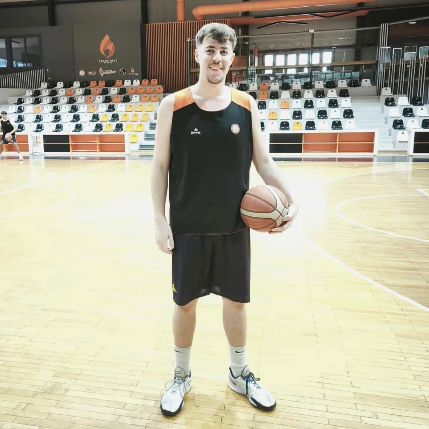 ΠΑΝΑΓΙΩΤΗΣ ΖΑΧΑΡΙΟΥ ΣΤΗΝ ΠΑΤΡΑ!